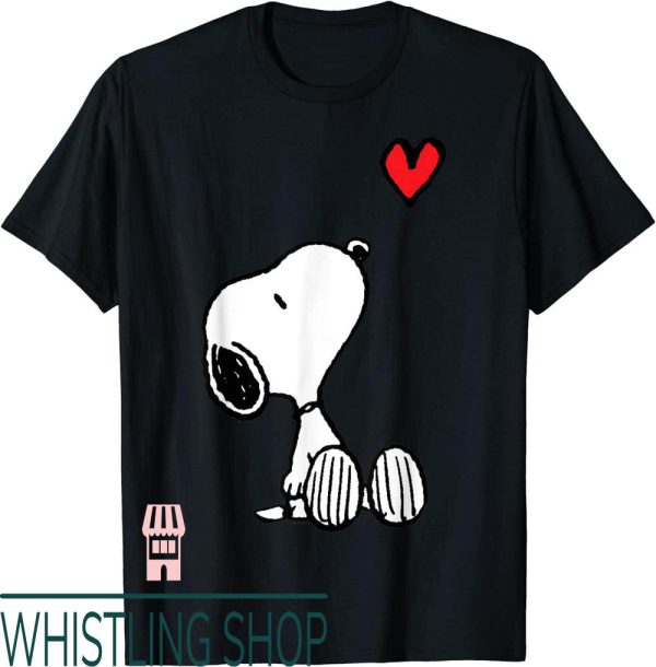 Womens Snoopy T-Shirt Peanuts Heart Sitting