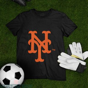 Vintage Mets T-Shirt New York Baseball MLB Gameday Tee