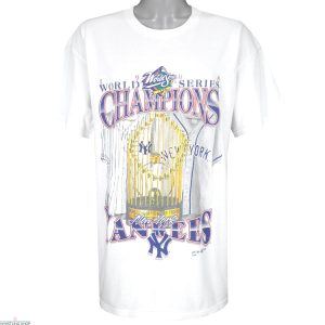 Vintage Yankees T-shirt MLB Delta World Series Champions 98s