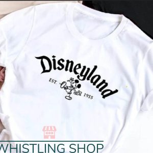 Disneyland Paris T-Shirt Trending