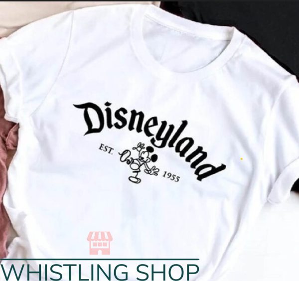 Disneyland Paris T-Shirt Trending