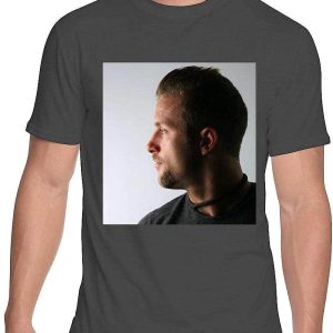 Scott Caan T-Shirt Distant Eyes T-Shirt Trending