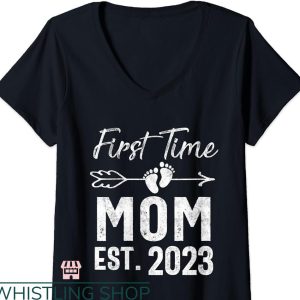Mom To Be T-shirt First time Mom