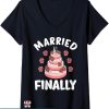 Wedding Cake T-shirt Married Finally T-shirt