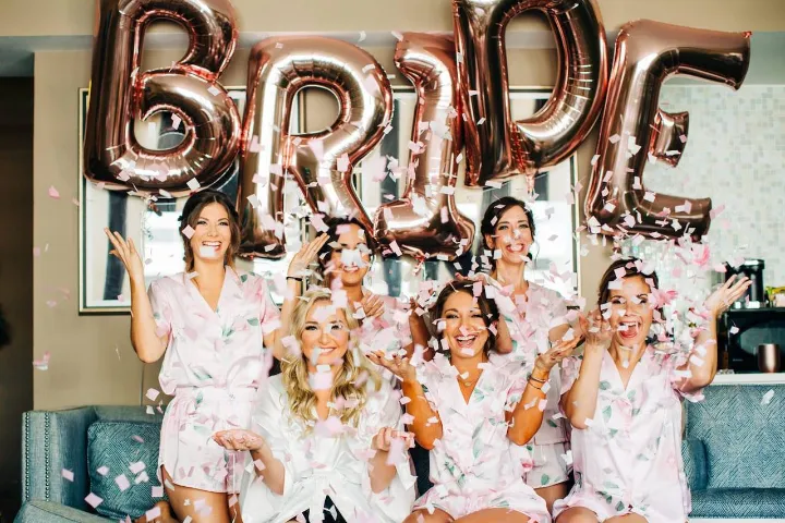 how to organise the perfect hen night party keeping in mind the latest fashion
