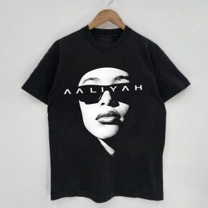 Aaliyah Face Minimal Black White Unisex T-shirt – Apparel, Mug, Home Decor – Perfect Gift For Everyone