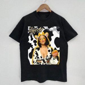 Doja Cat Btch Im A Cow Retro Cute T-shirt – Apparel, Mug, Home Decor – Perfect Gift For Everyone