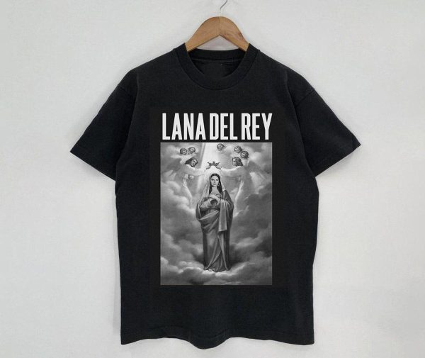 Lana Del Rey Singer Funny Graphic T-shirt – Apparel, Mug, Home Decor – Perfect Gift For Everyone