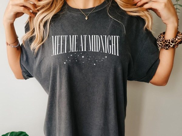 Meet Me At Midnight Lavender Haze Shirt – Apparel, Mug, Home Decor – Perfect Gift For Everyone