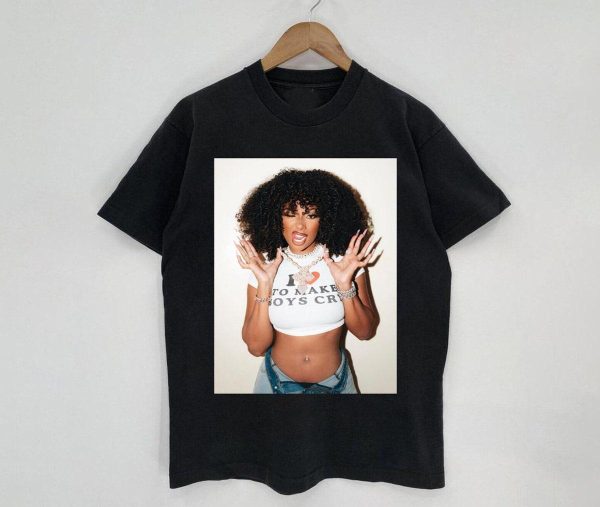 Megan Thee Stallion Famous Rapper Swag Pose Graphic T-shirt – Apparel, Mug, Home Decor – Perfect Gift For Everyone