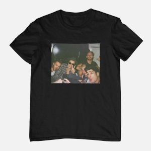 One Direction Selfie T-shirt – Apparel, Mug, Home Decor – Perfect Gift For Everyone