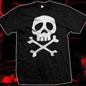 Space Pirate Captain Harlock Skull And Crossbones T-shirt Movies Fans Gifts – Apparel, Mug, Home Decor – Perfect Gift For Everyone