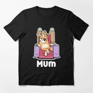The Chilli Mum Wear Crown On Head Cartoon T-Shirt – The Best Shirts For Dads In 2023 – Cool T-shirts