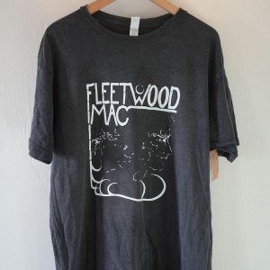 Unisex Relaxed Fit Retro Fleetwood Mac T-shirt – Apparel, Mug, Home Decor – Perfect Gift For Everyone