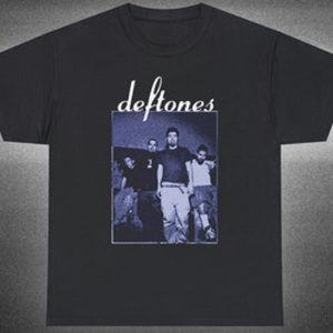 Vintage 90s Deftones Band Chino Moreno Graphic T-shirt – Apparel, Mug, Home Decor – Perfect Gift For Everyone