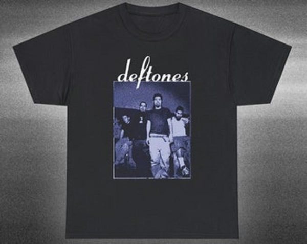 Vintage 90s Deftones Band Chino Moreno Graphic T-shirt – Apparel, Mug, Home Decor – Perfect Gift For Everyone