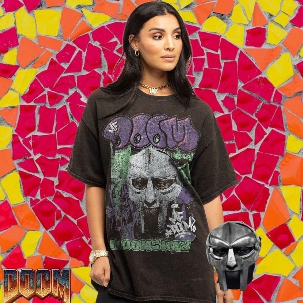 Vintage Mf Doom Rapper Doomsday Graphic T-shirt – Apparel, Mug, Home Decor – Perfect Gift For Everyone