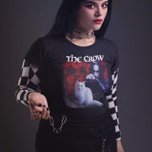 Vintage The Crow Cat Graphic Unisex T-shirt – Apparel, Mug, Home Decor – Perfect Gift For Everyone