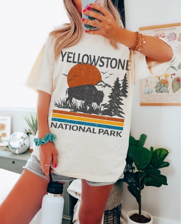 Yellowstone National Park T-shirt – Apparel, Mug, Home Decor – Perfect Gift For Everyone