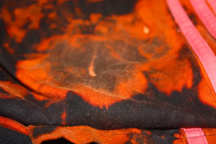 How To Remove Bleach Stains From Colored Clothes