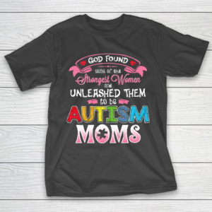 Mother’s Day Funny Gift Ideas Apparel  Autism Awareness Novelty Gift Amazing Moms T Shirt T-Shirt