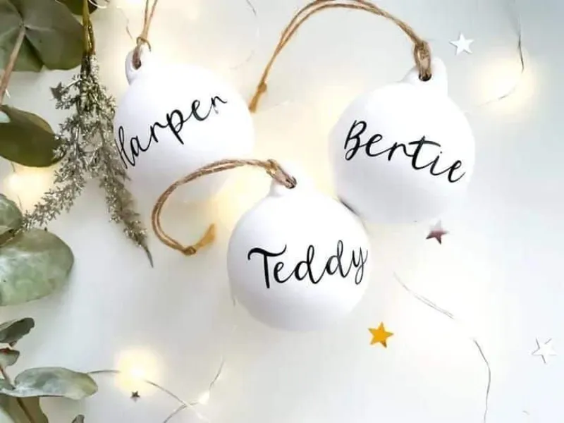 christmas baubles personalised