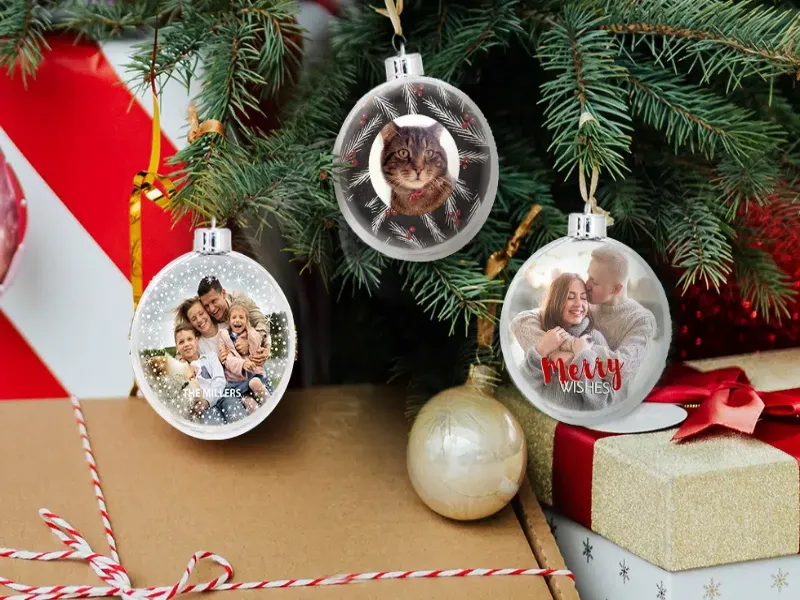 christmas baubles personalised