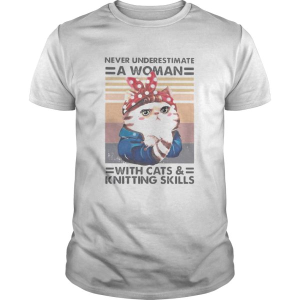 Never underestimate a woman with cats and knitting skills vintage retro shirt