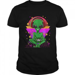 Alien With Video Game Controller Alien Gaming Gamer Alien Shirt 1