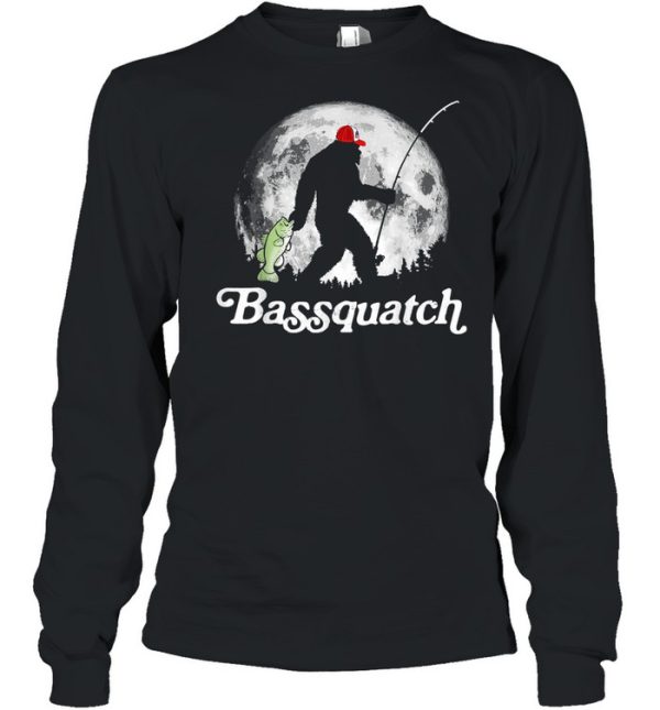 Bassquatch Bigfoot Night Fishing And Full Moon shirt