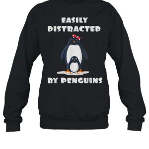 Easily Distracted by Penguins Penguins Motif shirt