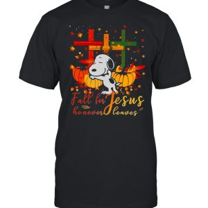 Snoopy Fall For Jesus He Never Leaves Halloween T-shirt