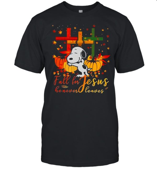 Snoopy Fall For Jesus He Never Leaves Halloween T-shirt