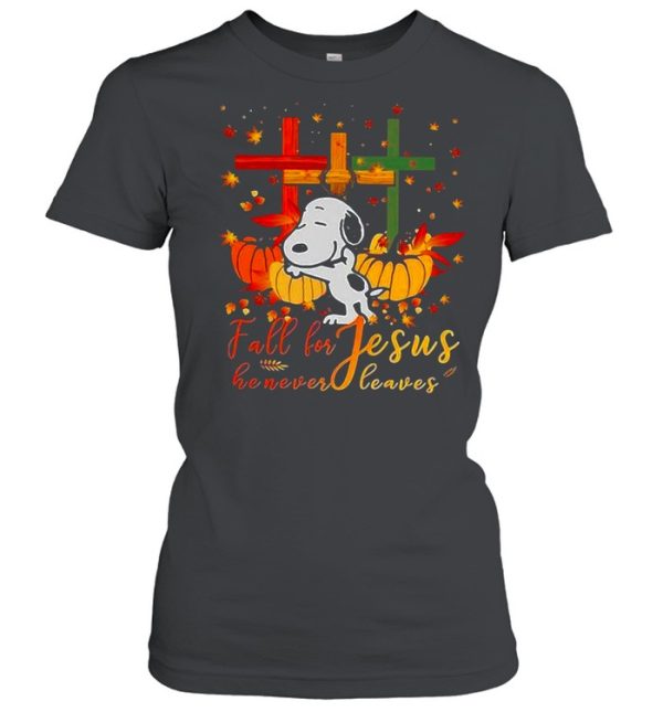 Snoopy Fall For Jesus He Never Leaves Halloween T-shirt