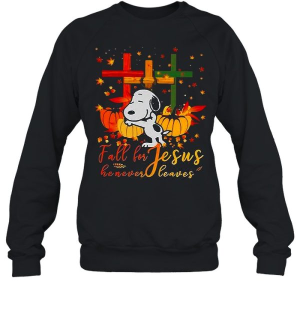 Snoopy Fall For Jesus He Never Leaves Halloween T-shirt