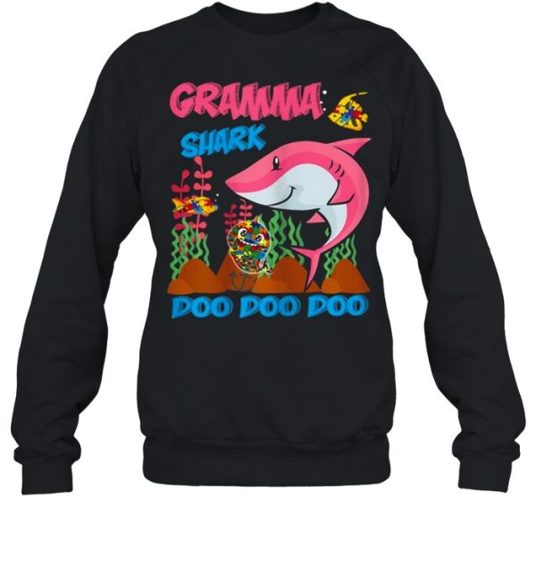 Women’s Gramma Shark Doo Doo Doo Autism Shark Mother’s Day Shirt