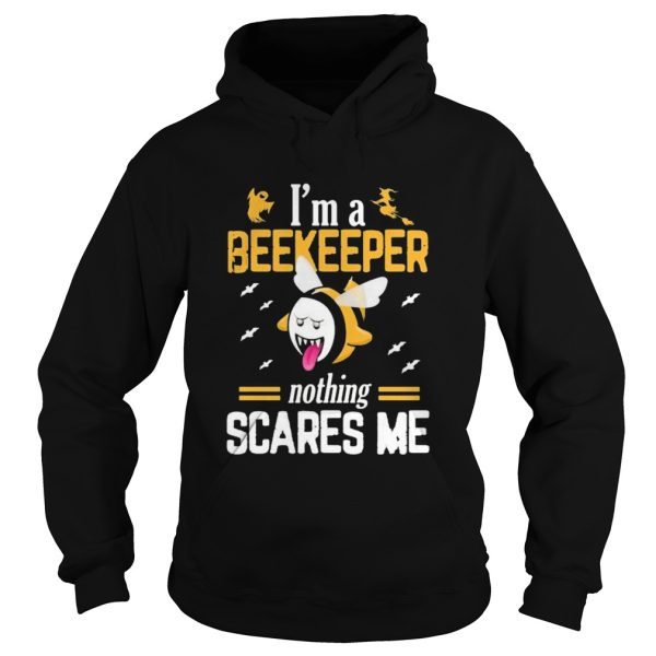 Halloween im a beekeeper nothing scares me shirt