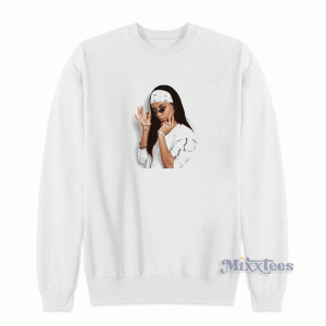 Aaliyah's Greatest Looks Sweatshirt for Unisex 2