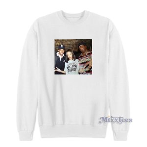 Aaliyah and P Diddy Sweatshirt for Unisex 1