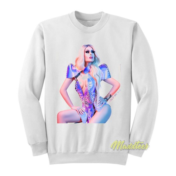 Trinity The Tuck Taylor Sweatshirt