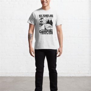 Camping Seasons Classic T Shirt Unisex Sweatshirt 4