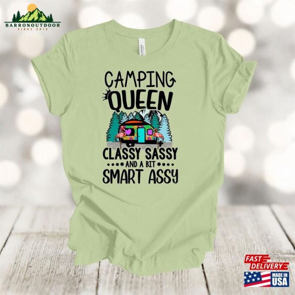 Camping Shirt Queen Flamingos Classic T-Shirt