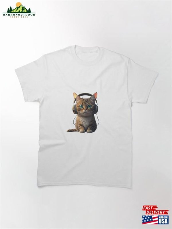 Cat And Headphones Classic T-Shirt