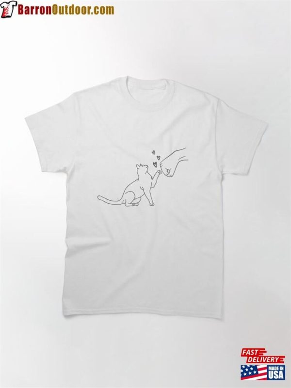 Cat Love Fist Bump Classic T-Shirt Unisex