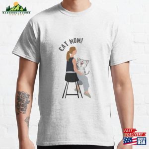 Cat Mom Classic T-Shirt Sweatshirt