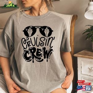 Cruisin Crew Comfort Colors Shirt Girls Trip Women Vacation Classic Hoodie 3