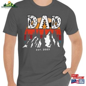 Dad Est 2023 T Shirt Gift Camping Outdoorsman The Legend Shirt Fathers Day Grandpa Papa Daddy Hoodie Classic 3