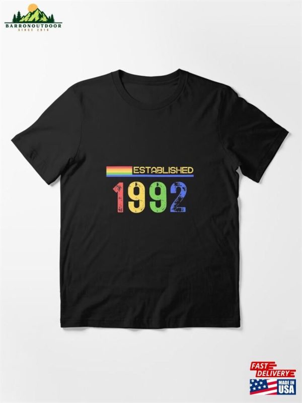 Established 1992 Essential T-Shirt Classic