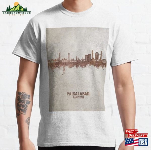 Faisalabad Pakistan Skyline Classic T-Shirt Sweatshirt