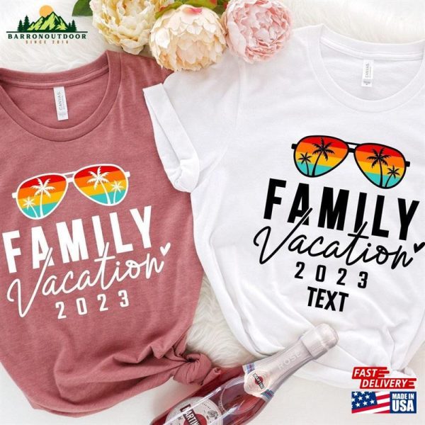 Family Vacation 2023 Shirt Holiday Summer Tee Classic Sweatshirt